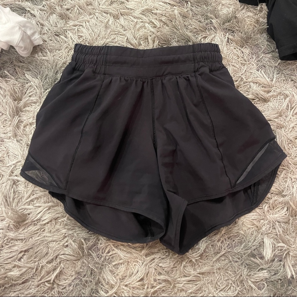 Lululemon size 4 tall